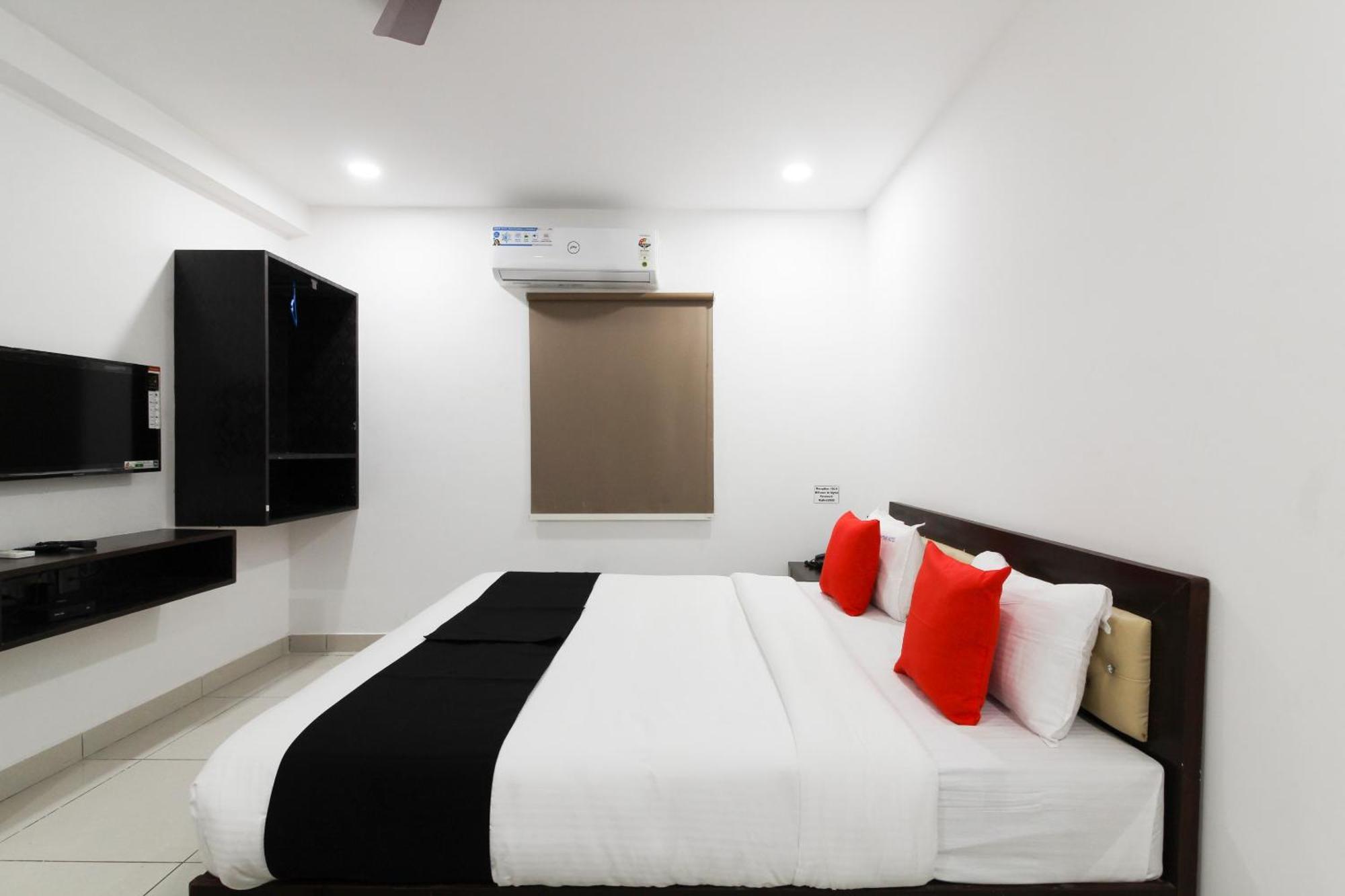Super Mythri Hotel Near By Ecil, As Rao Nagar, Sainikpuri Maula Ali Exterior photo